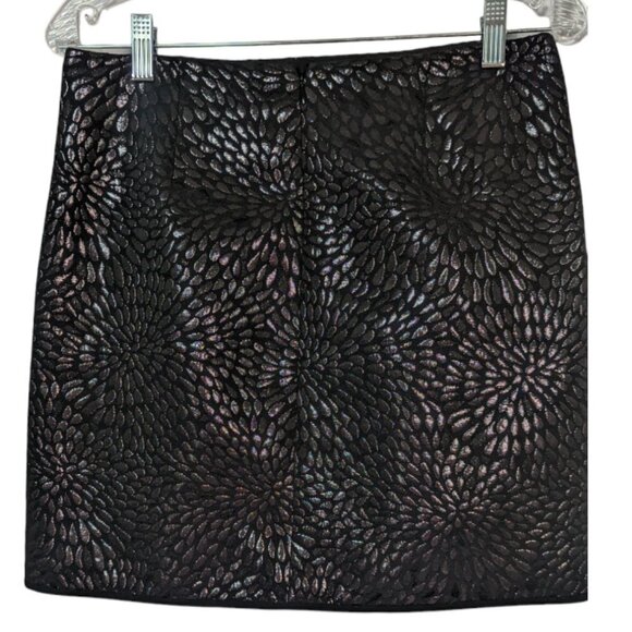 LOFT PETITES Shimmer Splash Faux Wrap Mini Skirt Black Jacquard Metallic Size 6P - Picture 7 of 13